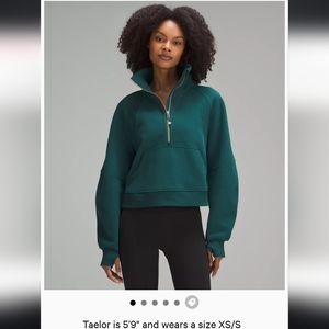 Lululemon Emerald and Gold Scuba m/l